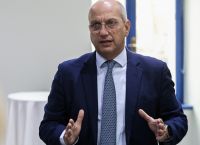 Οικονόμου για εκκένωση κατάληψης: Καμιά ανοχή σε παραβατικές και βίαιες συμπεριφορές