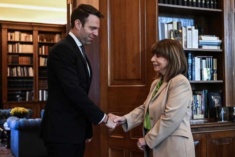 Κατ’ ιδίαν συνάντηση Κασσελάκη με την Πρόεδρο της Δημοκρατίας [vid]