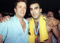 Ο Νίκος Γκάλης «αποχαιρετά» τον Γιάννη Ιωαννίδη: Έφυγε ο μεγάλος μου αδελφός [vid]