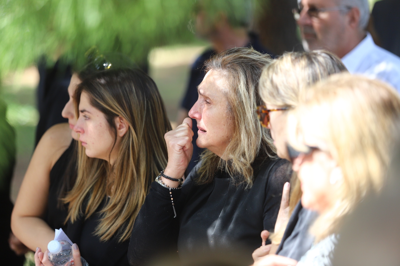 «Κοουτσάρα μου, το παιχνίδι δεν τελείωσε»: Ο σπαρακτικός επικήδειος της κόρης του Γιάννη Ιωαννίδη [vid]