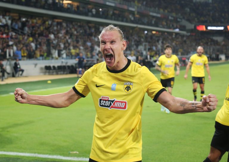 ΑΕΚ – Άγιαξ 1-1: Ο Βίντα την κράτησε στην κορυφή [vid]