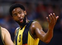 Σασάρι – ΑΕΚ: ΕΠΙΚΗ ΑΝΑΤΡΟΠΗ ΓΙΑ ΤΗΝ ΕΝΩΣΗ ΜΕ MVP ΤΟΝ ΡΑΝΤΛ!
