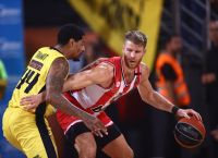 Άρης – Ολυμπιακός 72-81: Τα τρίποντα «λύγισαν» τους «κίτρινους» και την κούραση [vid]