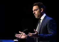 Κασσελάκης: Το τραγούδι που ανάρτησε για τους νεκρούς στη Γάζα- «Η πολιτική κρατάει ισορροπίες, η τέχνη ποτέ»