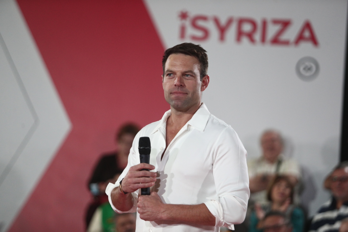 Δημοσκοπήσεις: Σε ελεύθερη πτώση ο ΣΥΡΙΖΑ – Απήχηση στην GenZ ο Κασσελάκης