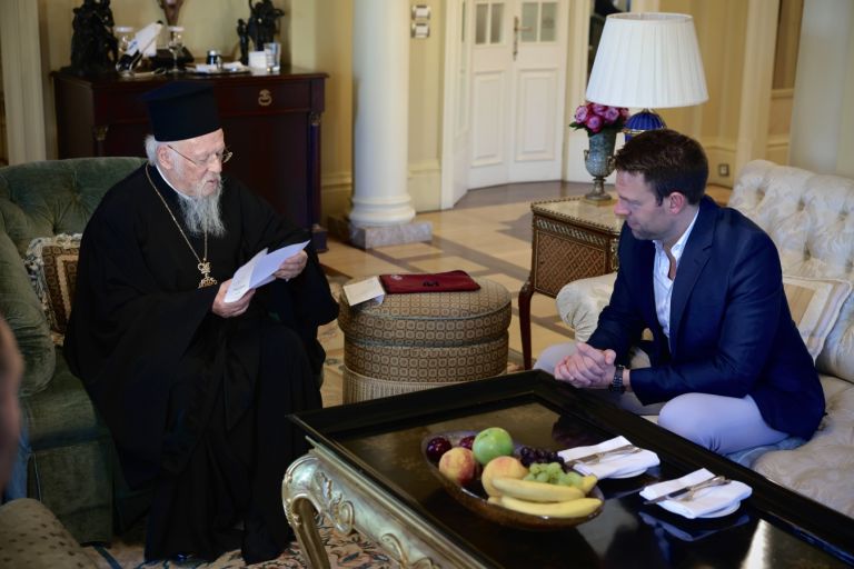 Kasselakis meets with Ecumenical Patriarch Batholomew in Athens