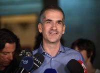 Συνεχάρη τον Δούκα ο Μπακογιάννης – «Aποκλειστικά δική μου η ευθύνη» [vid]