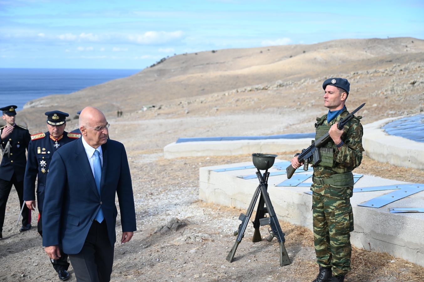 Δένδιας: Διαχρονική και απόλυτη προσήλωση στην υπεράσπιση της κυριαρχίας της πατρίδας μας