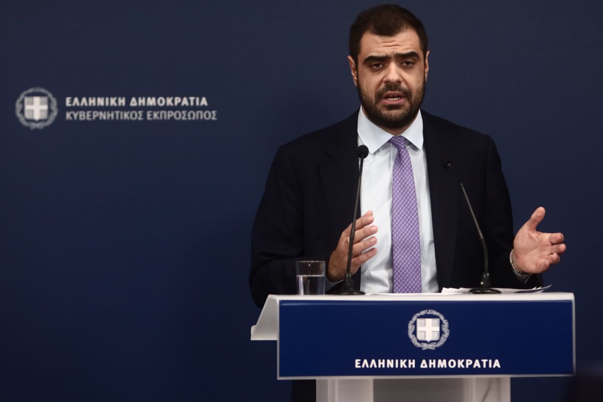 Marinakis: You cannot have 71% of freelancers declare lower income than their employees on minimum wage