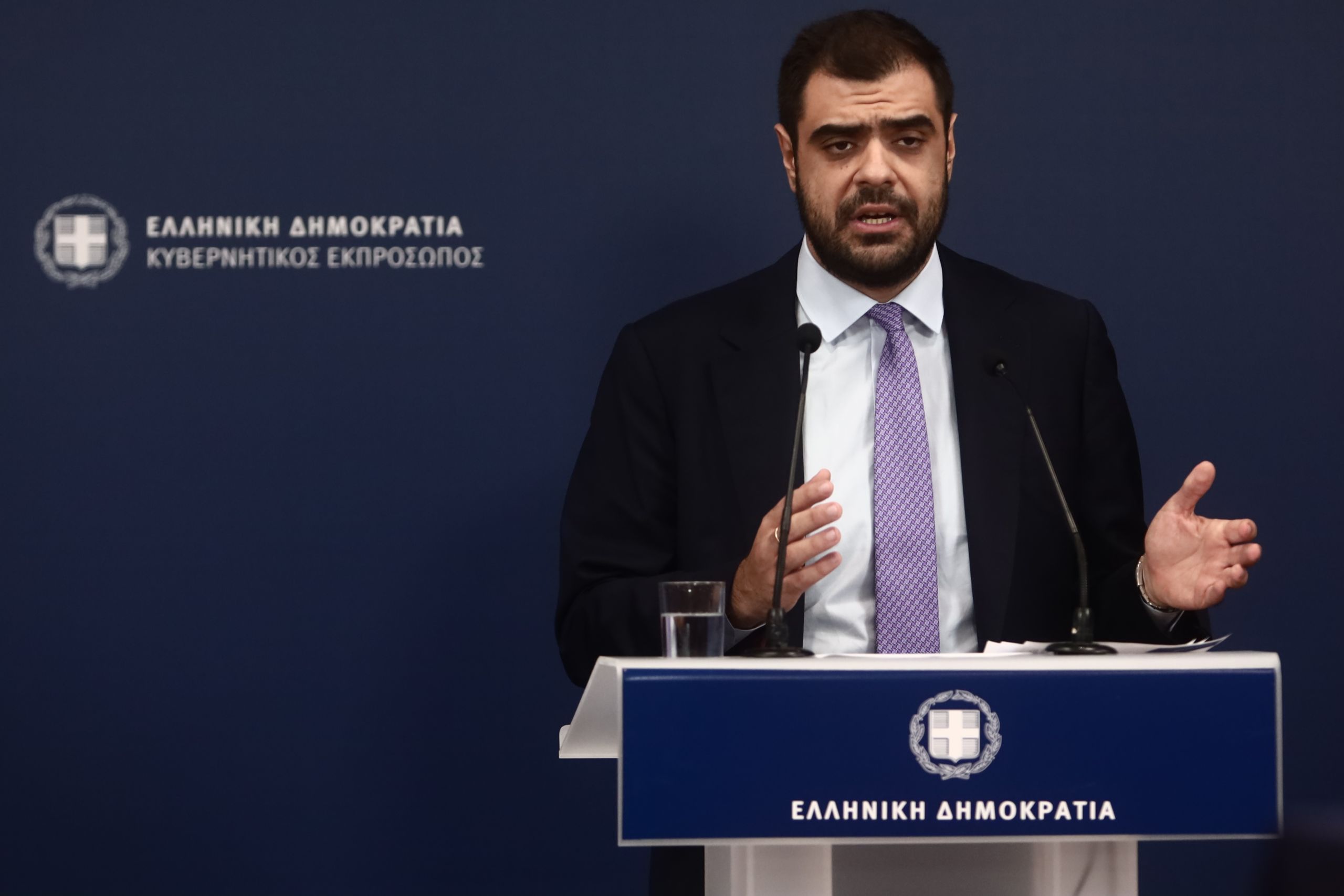 Marinakis: You cannot have 71% of freelancers declare lower income than their employees on minimum wage