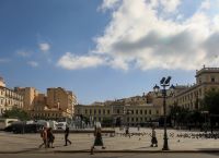 Τοπικές βροχές και συννεφιά ο καιρός της Παρασκευής