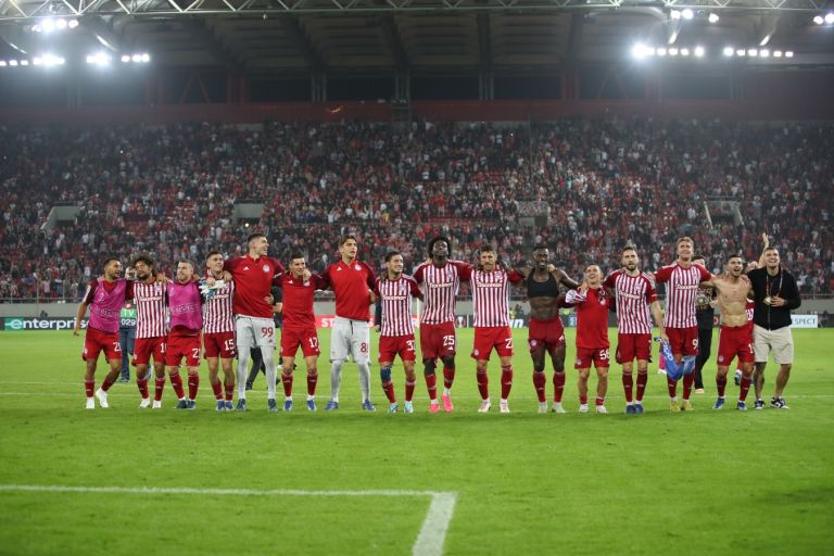 Ολυμπιακός: Κέρδισε 2-1 τη Γουέστ Χαμ με γκολάρα του Φορτούνη [vid]