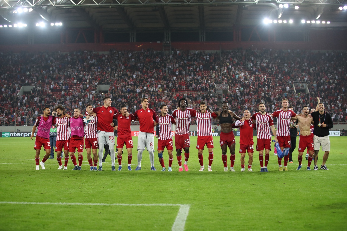 Ολυμπιακός: Κέρδισε 2-1 τη Γουέστ Χαμ με γκολάρα του Φορτούνη [vid]