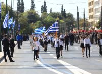 Πλήθος κόσμου στην μαθητική παρέλαση στην Αθήνα για την επέτειο της 28ης Οκτωβρίου [vid]