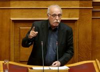 Βολές Βίτσα κατά Κασσελάκη: Ο ΣΥΡΙΖΑ δεν είναι χώρος εκμάθησης ηγετικών ικανοτήτων
