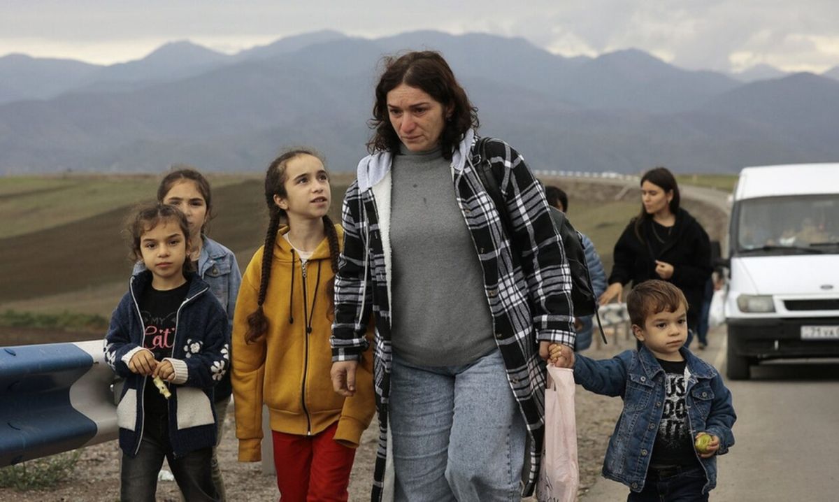 Ναγκόρνο Καραμπάχ: Περισσότεροι από 100.000 Αρμένιοι πρόσφυγες