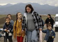 Ναγκόρνο Καραμπάχ: Περισσότεροι από 100.000 Αρμένιοι πρόσφυγες
