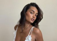 Gizele Oliveira: Το «καυτό» μοντέλο από τη Βραζιλία που «κλείνει… σπίτια»