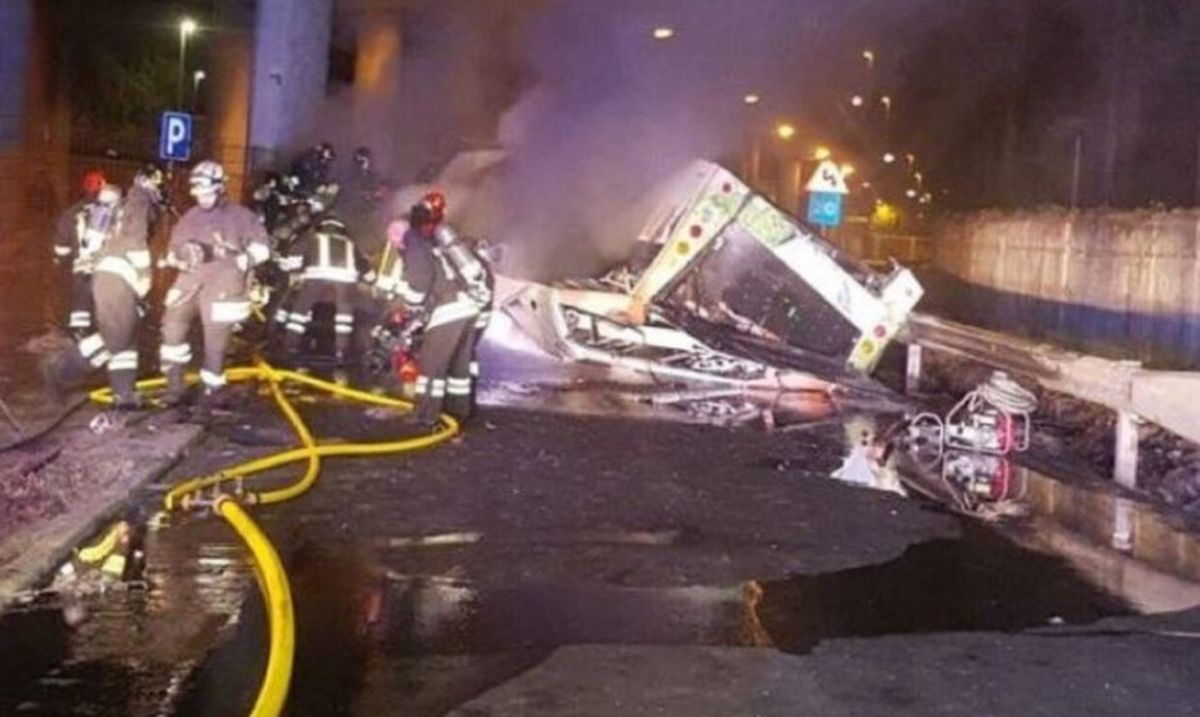 Βενετία: «Δεν προκύπτει σύγκρουση του μοιραίου λεωφορείου με άλλα οχήματα», λέει η εισαγγελία