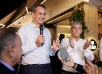 Μητσοτάκης από Λάρισα: Είμαστε εδώ για να στηρίξουμε τον Κώστα Αγοραστό [vid]