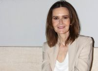 Κάτια Δανδουλάκη: «Από μία διαφήμιση στην τηλεόραση πήρα σπίτι στη θάλασσα» [vid]