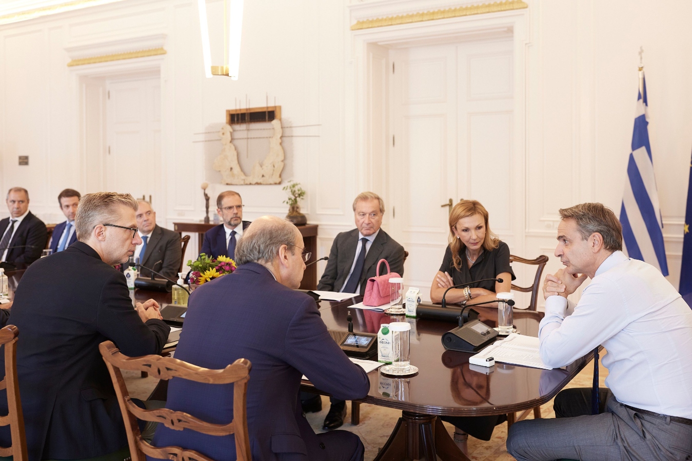 Το “ευχαριστώ” Μητσοτάκη στους εφοπλιστές για τη δωρεά 50 εκατ. στους πληγέντες [pics]