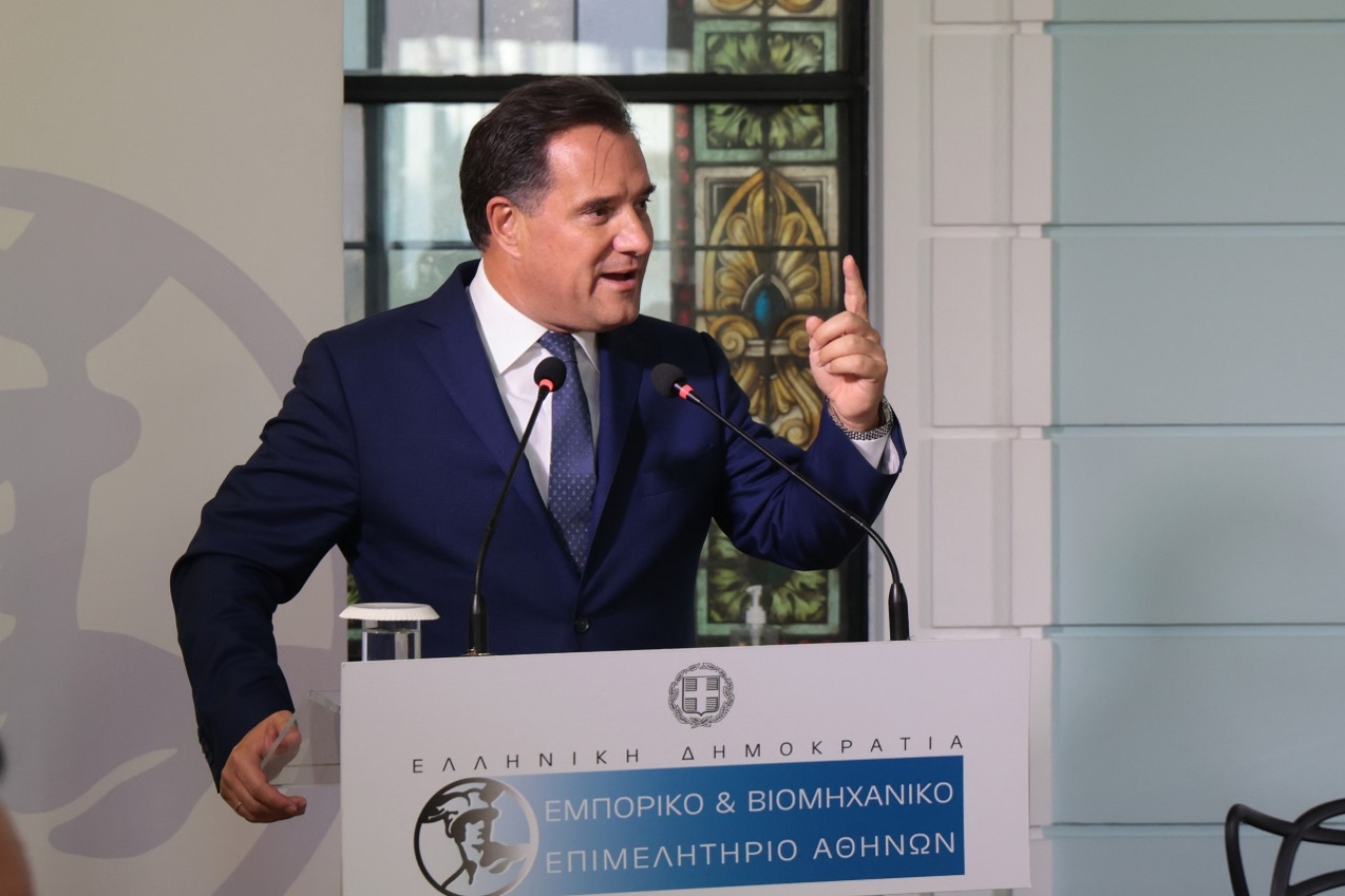 Άδωνις: Ο ρόλος της κατάρτισης για το εργατικό δυναμικό του μέλλοντος