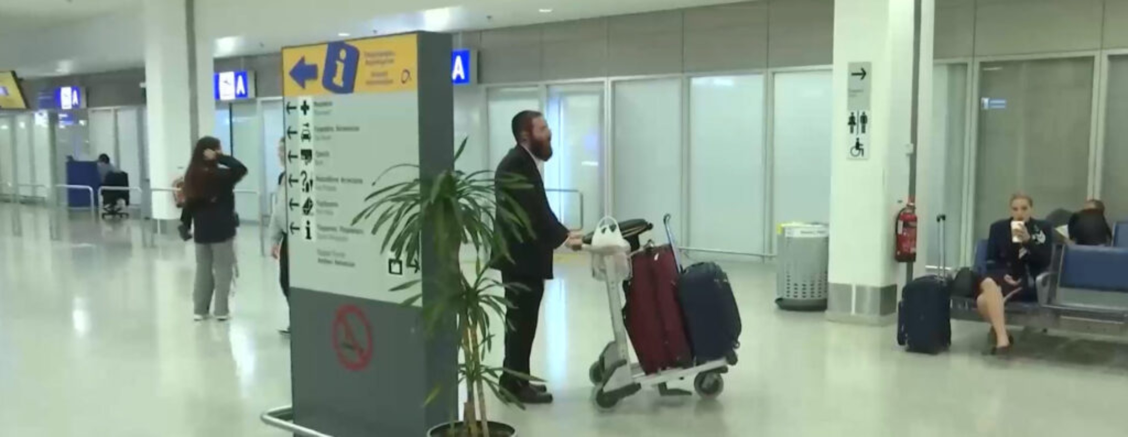 Στην Αθήνα η πρώτη πτήση τσάρτερ με Αμερικανούς πολίτες από το Ισραήλ
