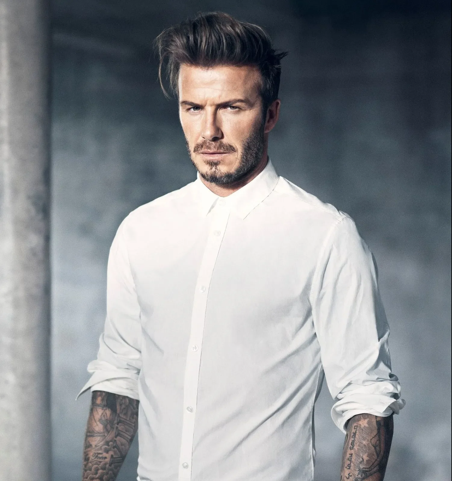David Beckham: Απιστία, κατάθλιψη, εμμονή με την καθαριότητα και η… δυστυχισμένη Victoria