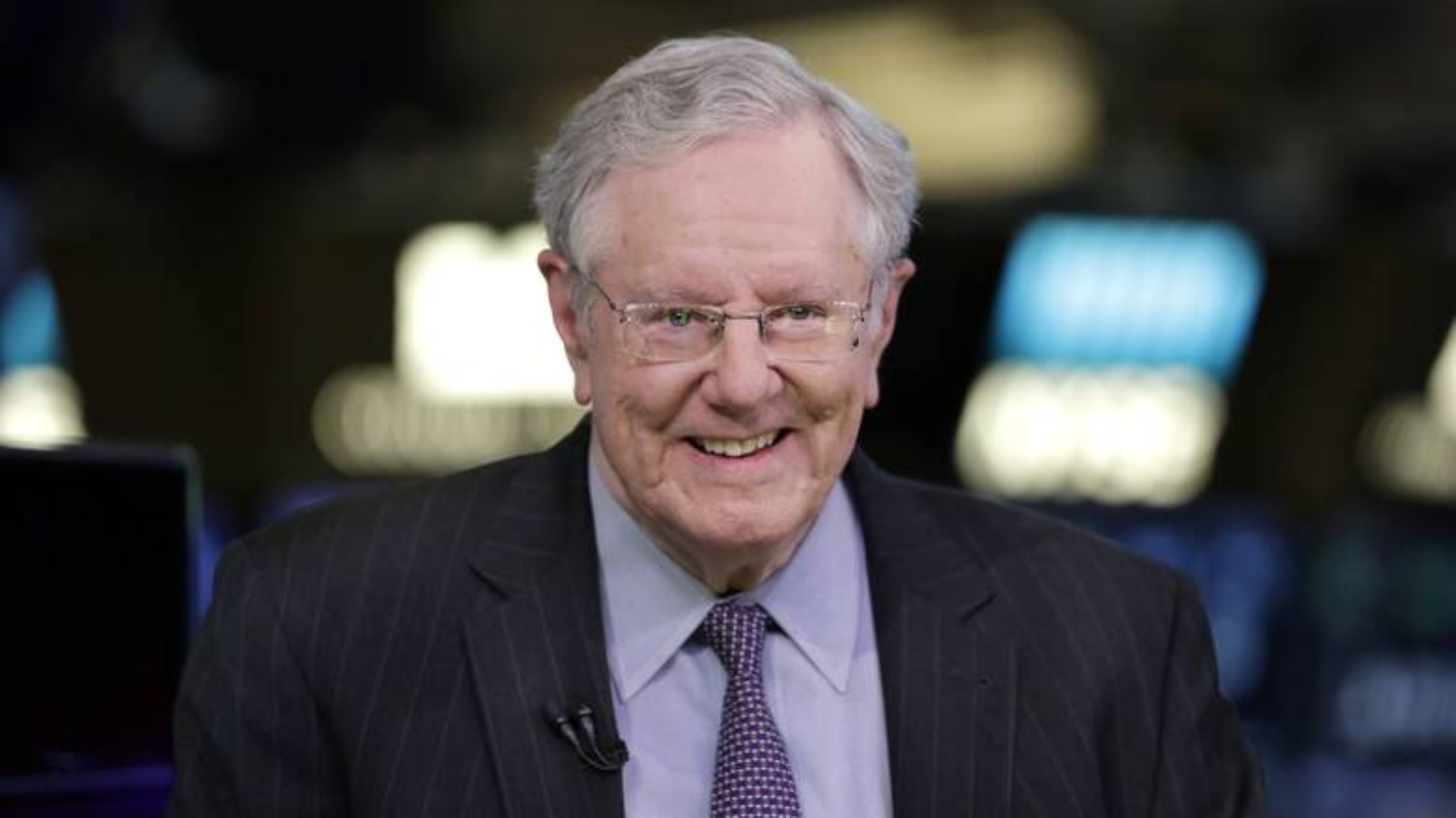 Steve Forbes: «Η επάνοδος της ελληνικής οικονομίας δίνει μαθήματα στις ΗΠΑ»