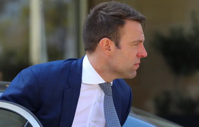 Κασσελάκης στην Κύπρο: Συγγνώμη για το “κρατίδιο” [vid]