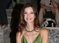Κατερίνα Λέχου: «Έφυγα 35 χρονών από το σπίτι – Είναι πολύ αργά, δεν είναι υγιές» [vid]