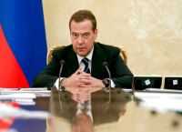 Μεντβέντεφ: Αυξάνεται ο αριθμός των ηλίθιων στο ΝΑΤΟ- «Νόμιμοι στόχοι» οι Βρετανοί που εκπαιδεύουν Ουκρανούς