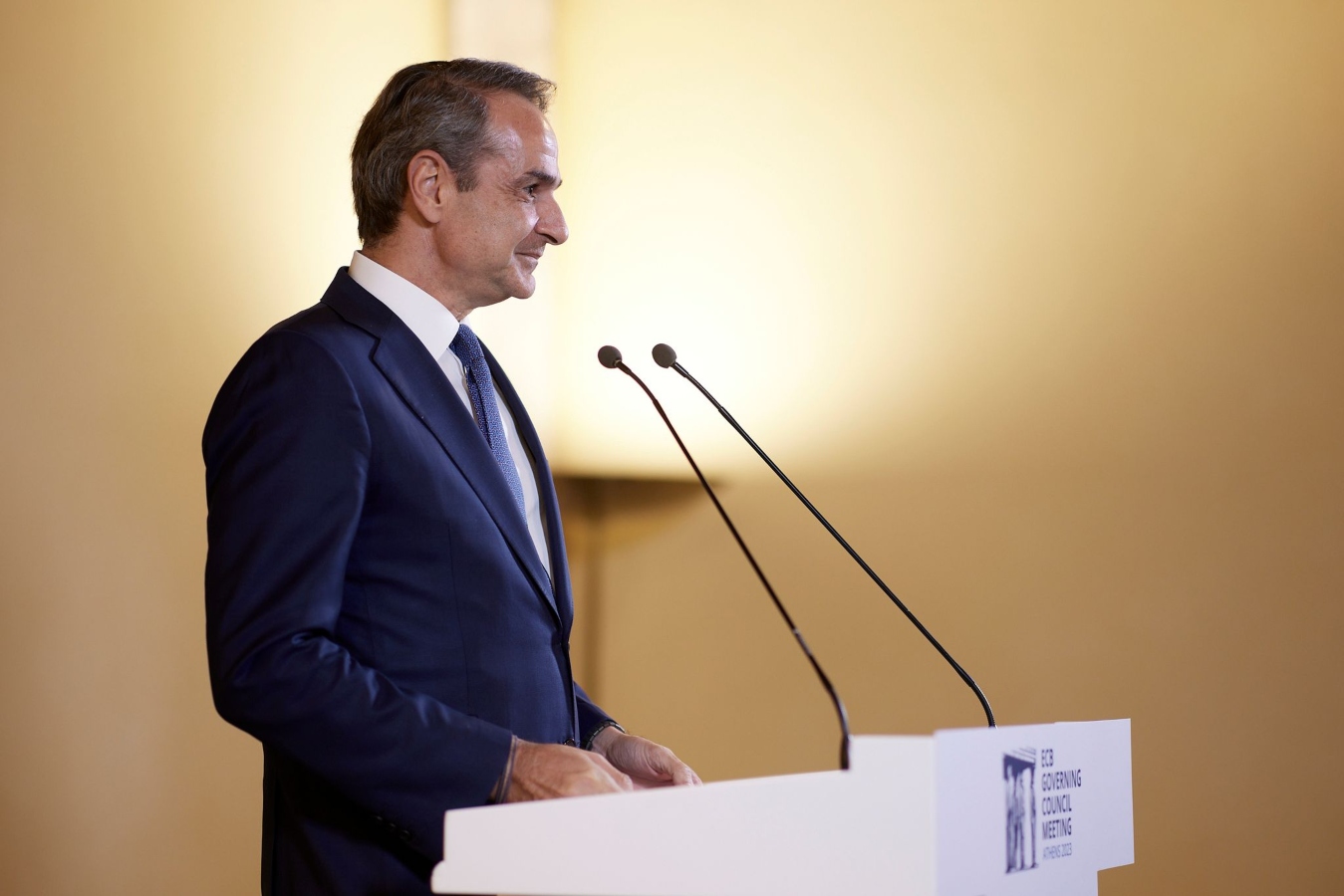 Μητσοτάκης σε Λαγκάρντ: Η Ελλάδα είναι αναμφίβολα ένα «success story» – Θα αυξήσουμε τους μισθούς