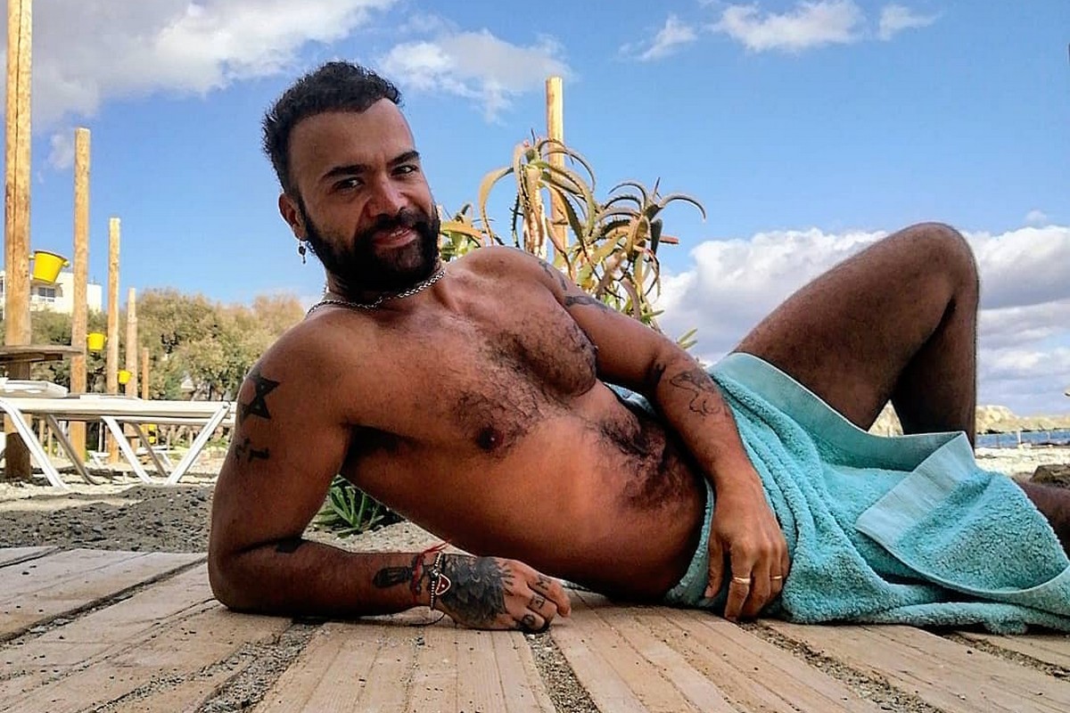 Περικλής Κονδυλάτος: «Δεν γίνεται μια γυναίκα 100 κιλά να χορεύει μπαλέτο»