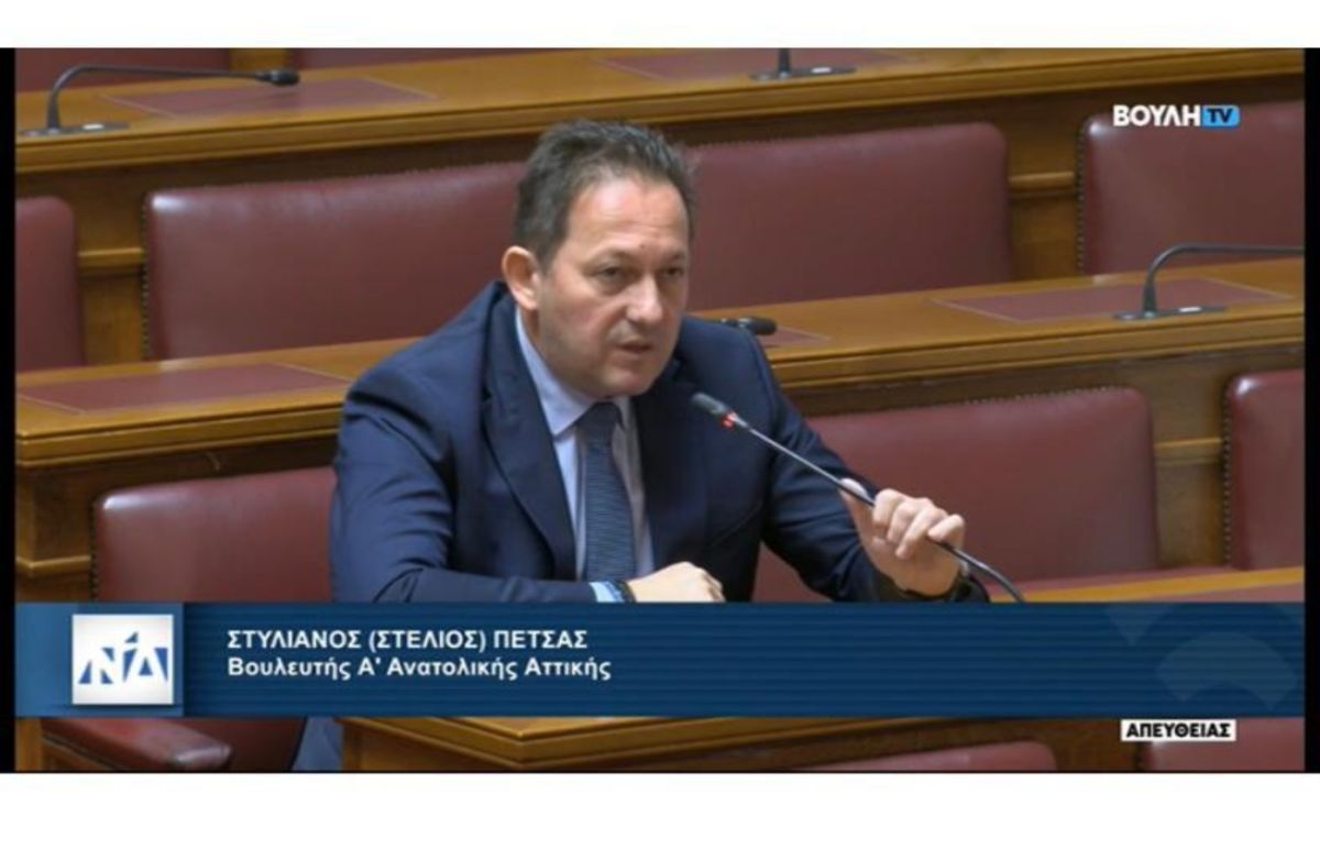 Αποστομωτική απάντηση Πέτσα σε Κωνσταντοπούλου