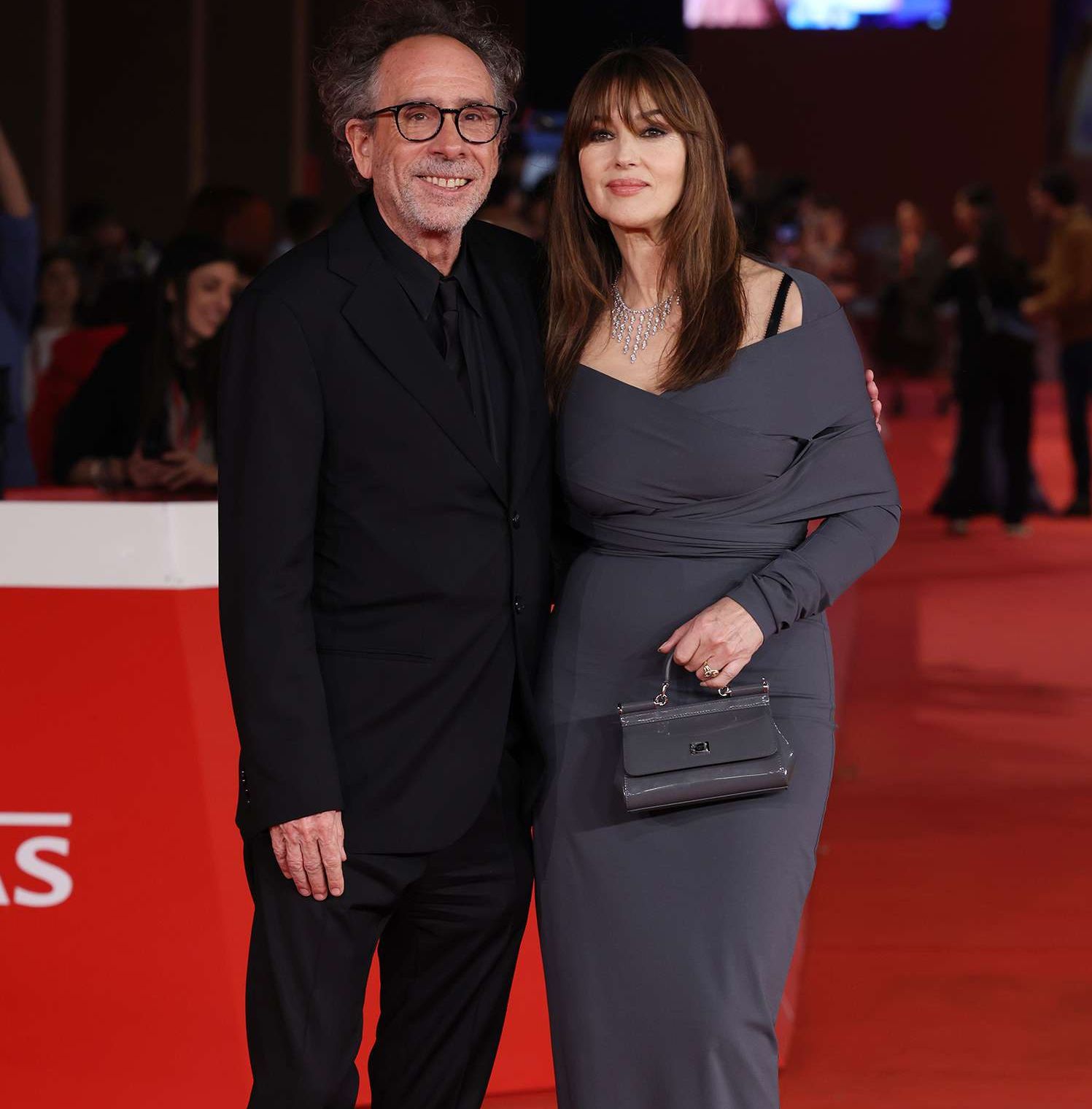 Monica Bellucci – Tim Burton: Η πρώτη επίσημη εμφάνιση στο κόκκινο χαλί