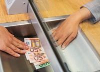 Εφορία: «Βροχή» email με φόρους και πρόστιμα για παλαιές φορο-υποθέσεις
