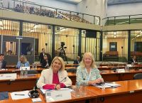 Η Σοφία Βούλτεψη στην υπουργική διάσκεψη για το τράφικινγκ στο «μπούνκερ» του Παλέρμο