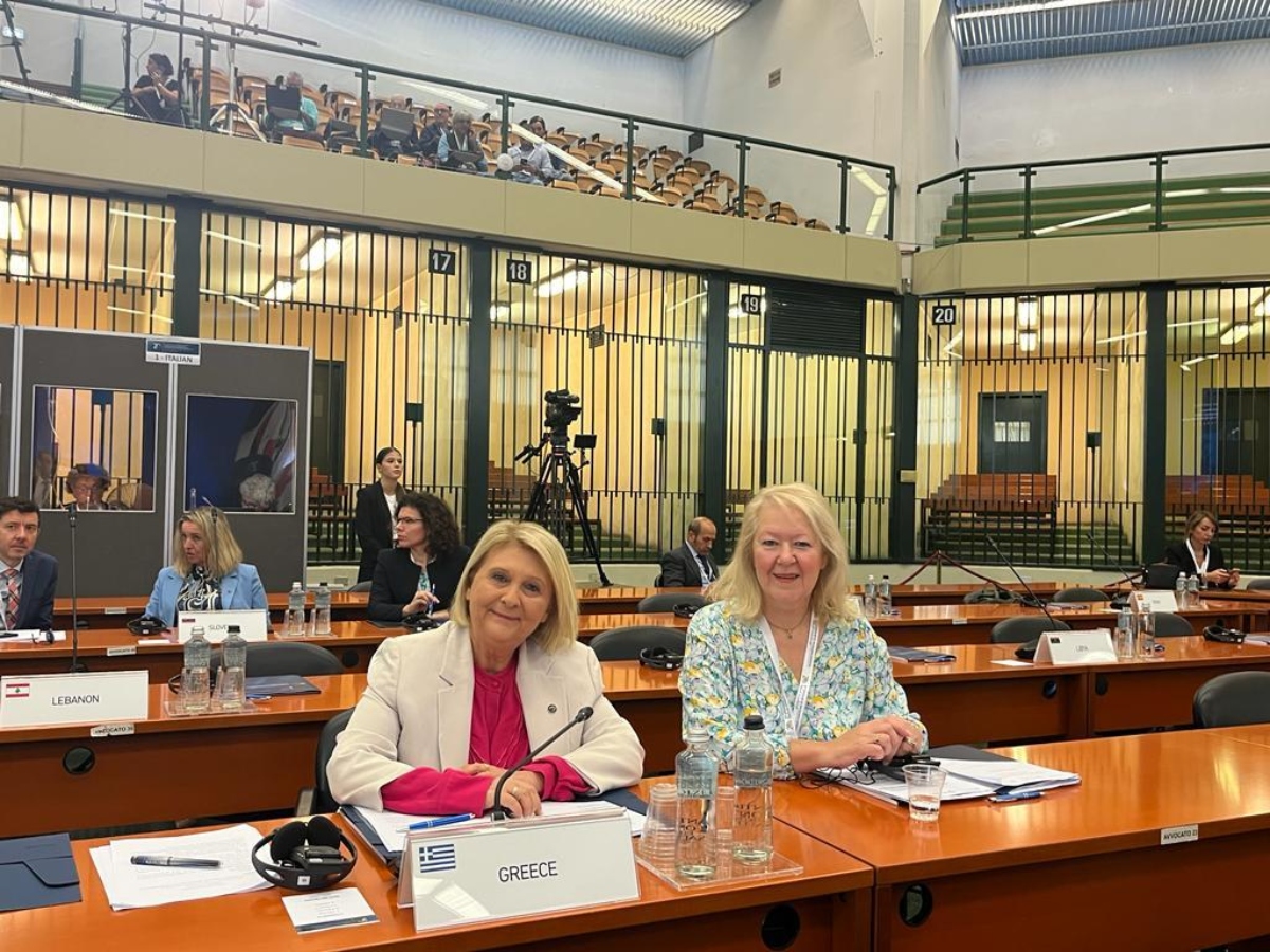 Η Σοφία Βούλτεψη στην υπουργική διάσκεψη για το τράφικινγκ στο «μπούνκερ» του Παλέρμο