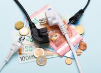 Επίδομα ηλεκτρικού ρεύματος ανακοινώνει η κυβέρνηση