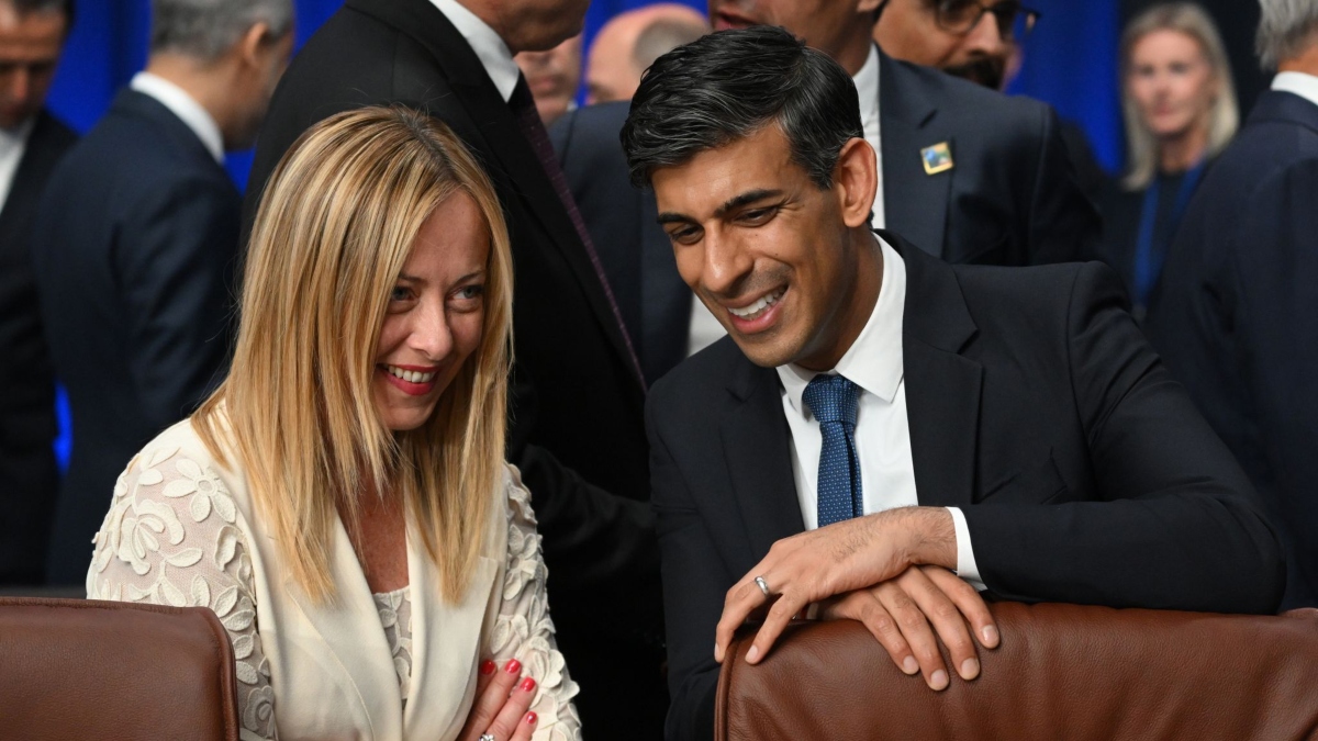 Σούνακ – Μελόνι: Κοινό άρθρο κατά της παράτυπης μετανάστευσης