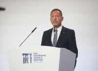Στουρνάρας: Η κυβέρνηση να επισπεύσει τις μεταρρυθμίσεις στο κράτος
