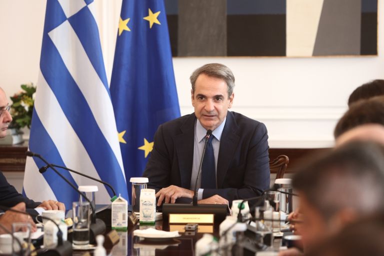 Συνεδριάζει το Υπουργικό Συμβούλιο υπό τον πρωθυπουργό