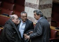 Ο ΣΥΡΙΖΑ σε ρυθμούς σκληρού εσωκομματικού ροκ
