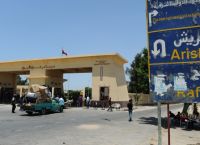 Άνοιξε και πάλι το πέρασμα της Ράφα – 12 φορτηγά με ανθρωπιστική βοήθεια έφτασαν στη Γάζα