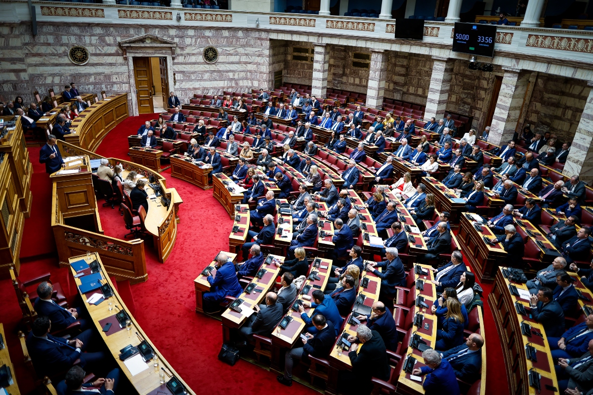 Αλλάζει ο χάρτης της Βουλής – Συγκροτείται νέα ΚΟ