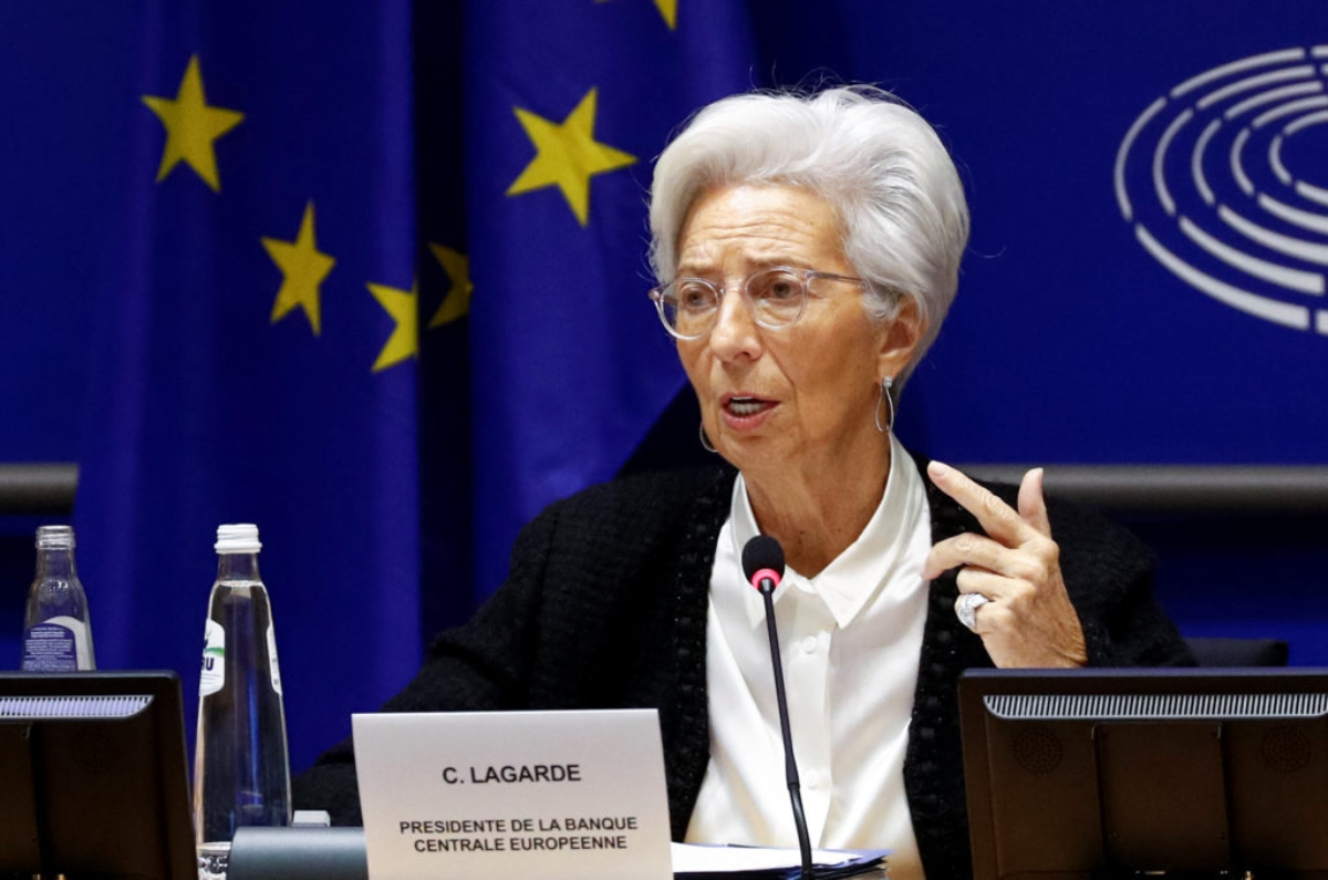 Λαγκάρντ: Οι προβλέψεις για τη μείωση του πληθωρισμού στο στόχο του 2%