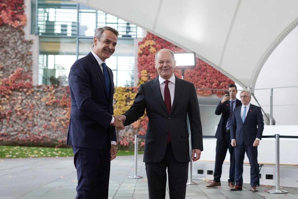 Τι τέθηκε επί τάπητος στη συνάντηση Μητσοτάκη – Σολτς