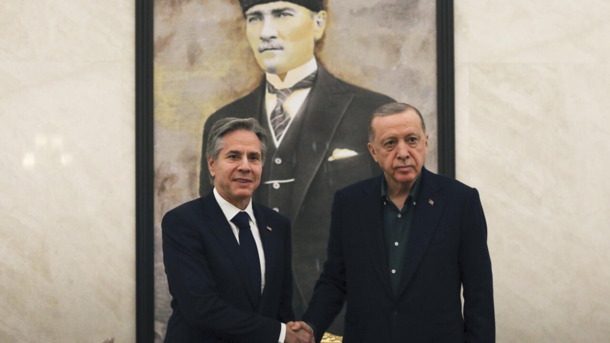 H έκρηξη Ερντογάν και η λεπτή αποστολή Μπλίνκεν